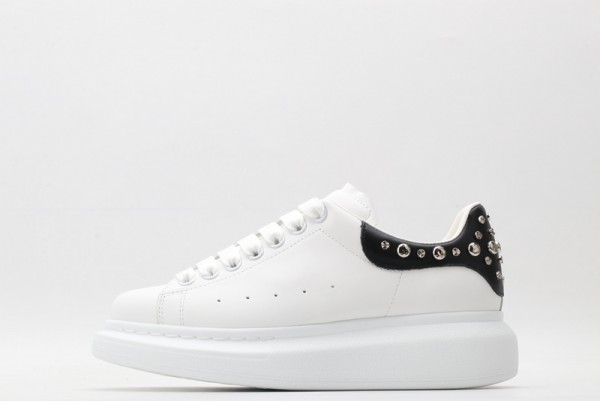 Alexander McQueen Oversized Sneaker - White