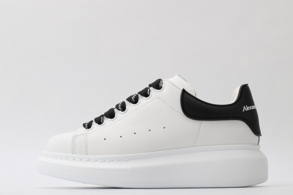 Alexander McQueen Oversized Sneaker White -Black 