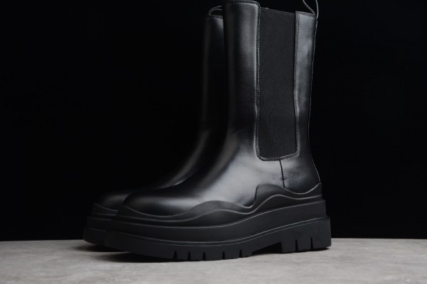 Bottega Veneta Tire Boot Black