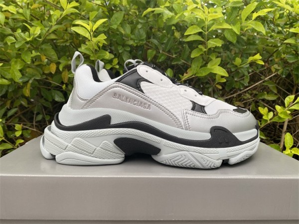 Balenciaga Triple S Grey - Black