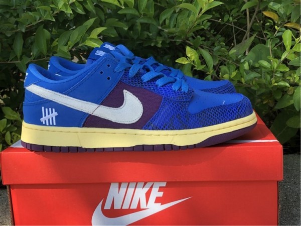 Undefeated x Nike Dunk Low Dunk vs AF1  (2021)
