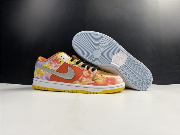 Nike SB Dunk Low Pro QS“Street Hawker” 
