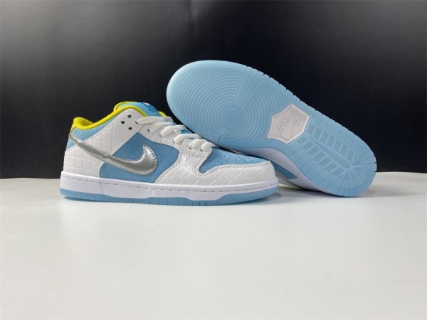 Nike SB Dunk Low FTC Lagoon Pulse 