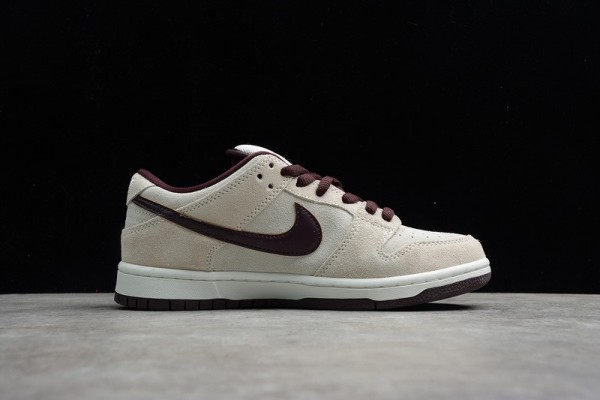 Nike SB Dunk Low Desert Sand Mahogany 