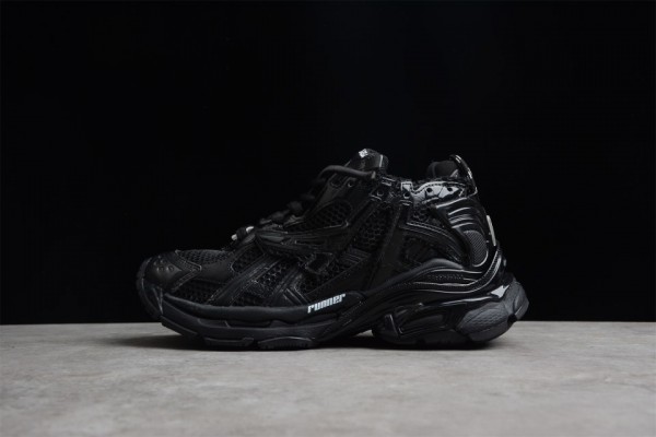 Balenciaga Runner Sneaker Black