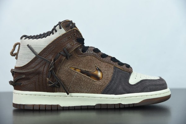 Bodega x Nike Dunk High Fauna Brown