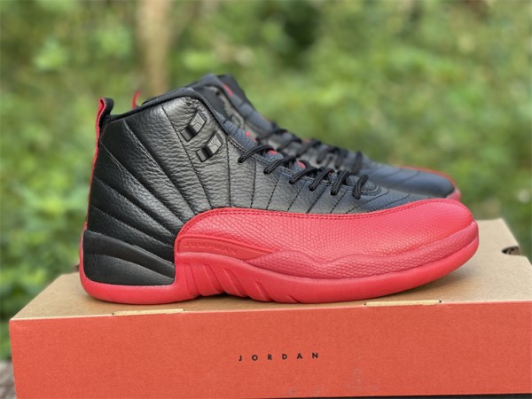 Air Jordan 12 Retro Flu Game (2016) 