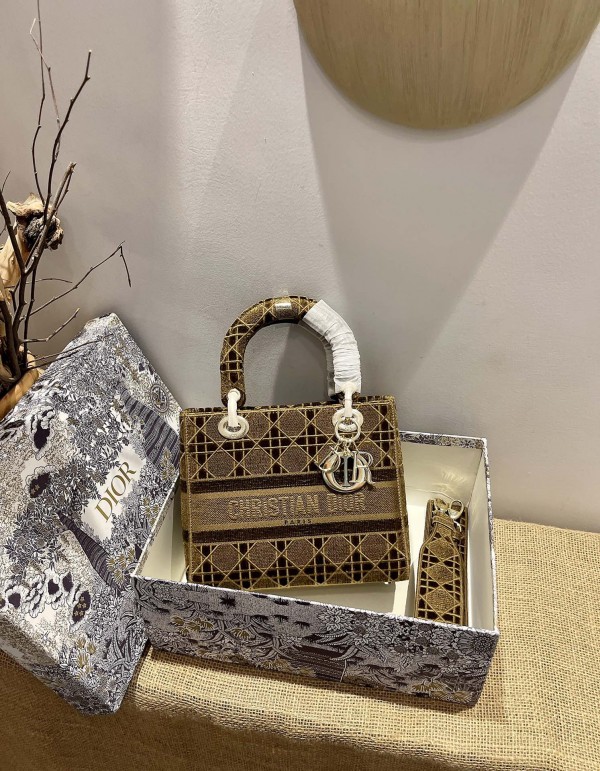 Dior Medium Lady D-Lite Brown 