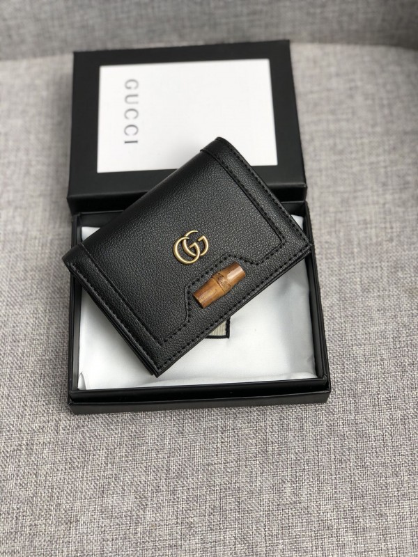 Gucci Diana Card Case Wallet Wbamboo