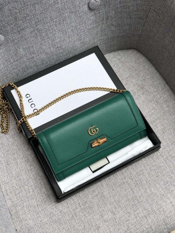 Gucci Diana Chain Green Wallet With Bamboo 