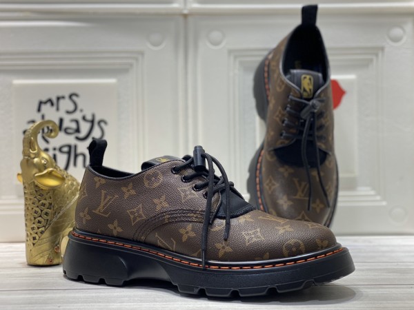 LV Logo LV  Brown Saffiano Leather Shoes - LCS-004