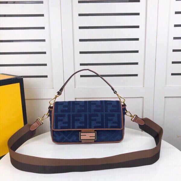 Fendi Baguette Embroidered Canvas Bag - Logo Fendi -  Dark Blue