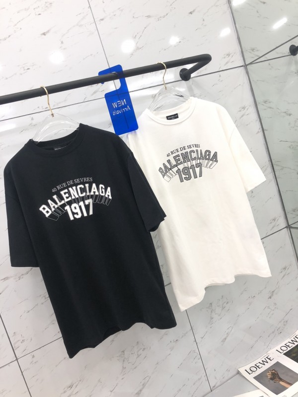 Balenciaga Short Sleeve T-shirt Black/White BGP120-1