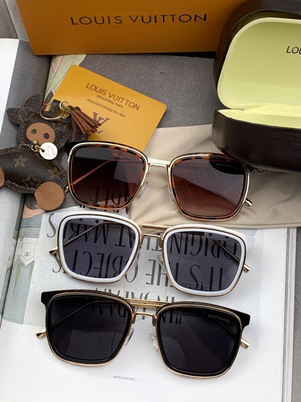 LV Sunglass Z1495