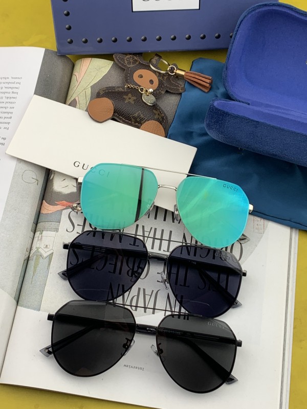 Gucci Sunglass G5929