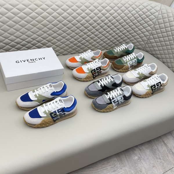 Givenchy Sneaker GVSP0330 