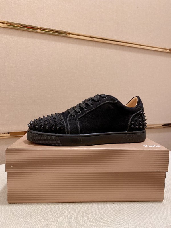 Christian Louboutin Louis Junior Spikes Sneakers - Black CLLT-064