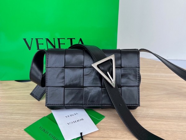 Bottega Veneta cassette mini small shoulder bag - Black 717587-2