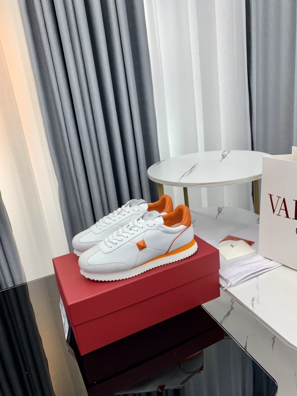 Valentino Garavani Retrorunner low-top sneakers - White Orange VLTCS-015