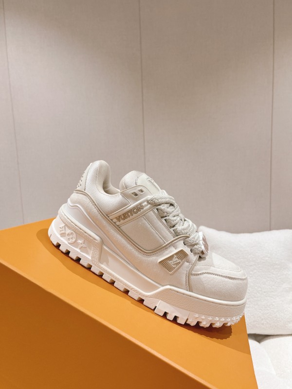 LV Trainer Sneaker - White (2023) - LV-TR010