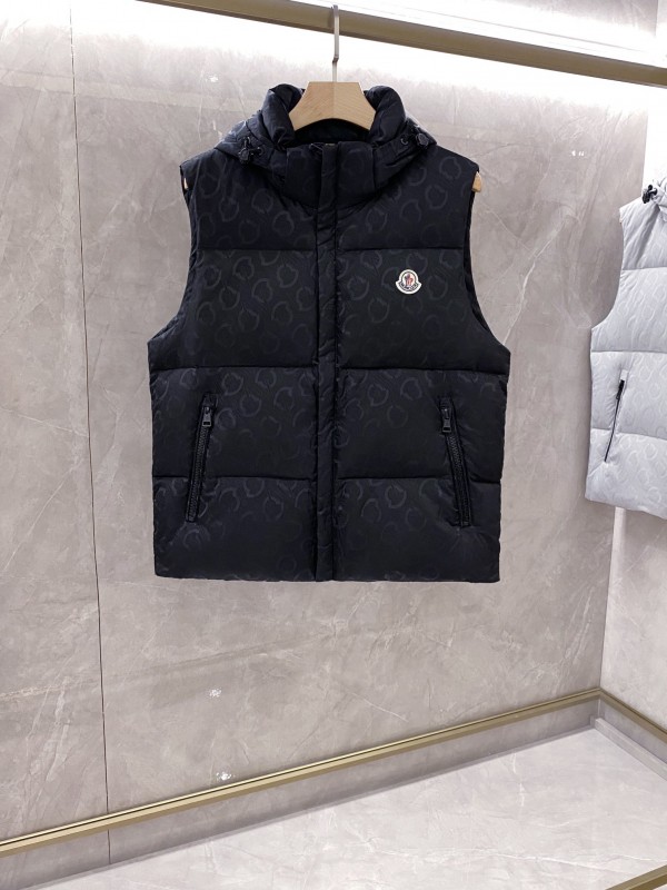 Moncler Aube Down Vest - Black MCJ-P430
