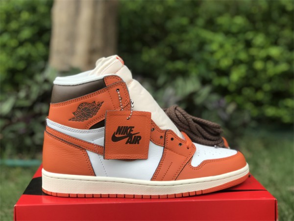 Air Jordan 1 Retro High OG Starfish 