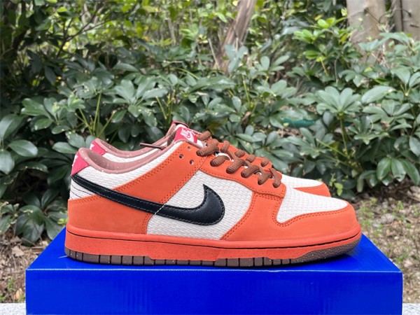 Nike Dunk Low Premium SB  “Un-Hemp” 313170-101