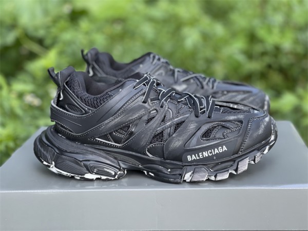 Balenciaga Track Sneaker 'Faded Black' 542023-W3CN2-1000 
