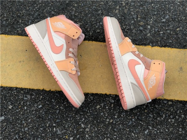 Air Jordan 1 Mid Apricot Orange (W)