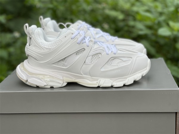 Balenciaga Track3.0 Clear Sole Sneaker White  