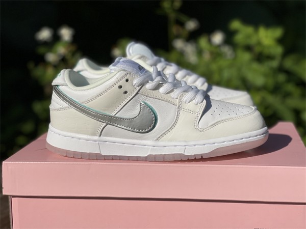 Diamond Supply Co. x Nike SB Dunk Low Pro 'White Diamond' 