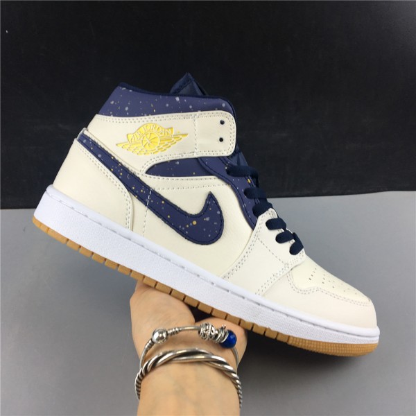Air Jordan 1 Retro Mid Jeter