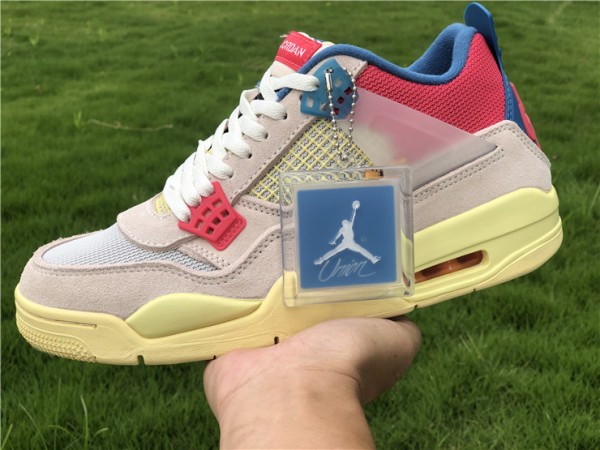 Air Jordan 4 Retro Union Guava Ice 