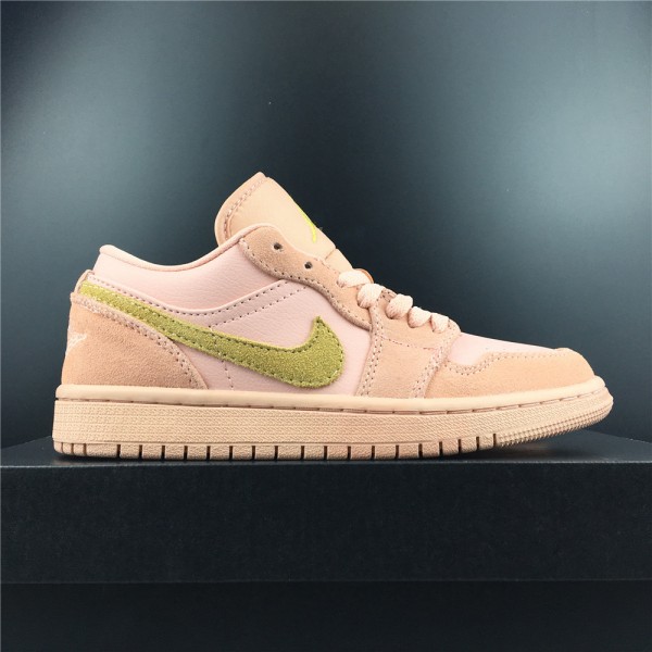 Air Jordan 1 Low 'Coral Stardust' 