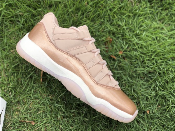 Air Jordan 11 Retro Low Rose Gold (W)