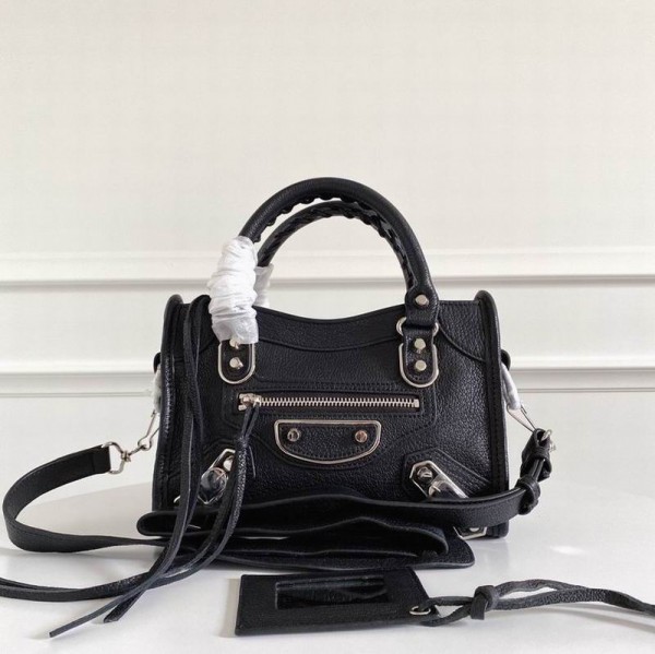 Balenciaga Ladies Classic Nano City Shoulder Bag  BGLD-014