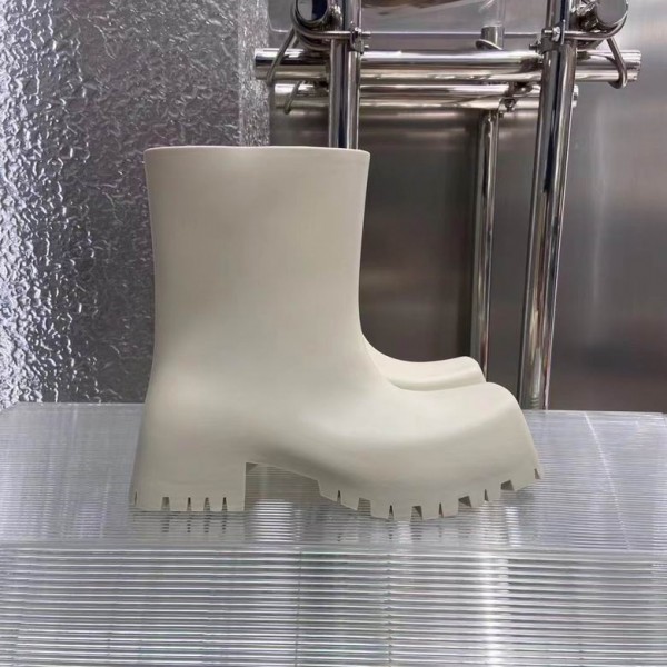 Balenciaga Trooper Rubber Boot in White Rubber BLTRB-001