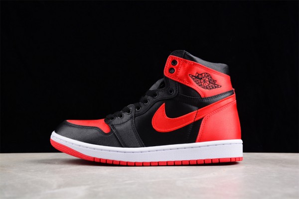 Air Jordan 1 Retro High OG 'Satin Bred' 