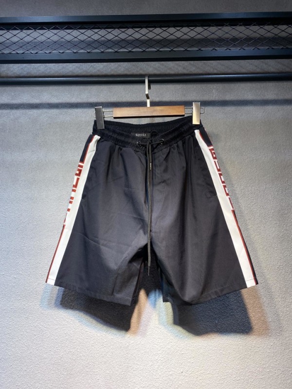 Gucci Shorts Black/Red Logo  GG-0002