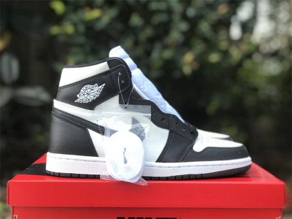 Air Jordan 1 Retro High 85 Black White (2023) 