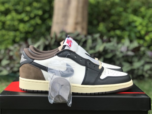 Travis Scott x Air Jordan 1 low  Dark Mocha