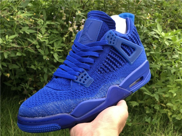 Air Jordan 4 Retro Flyknit Royal 