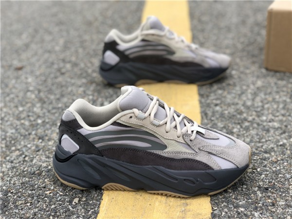 Adidas YEEZY BOOST 700 V2 Tephra FU7914