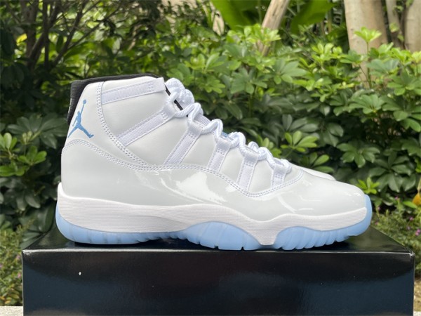Air Jordan 11 Legend Blue (Columbia) 2024 