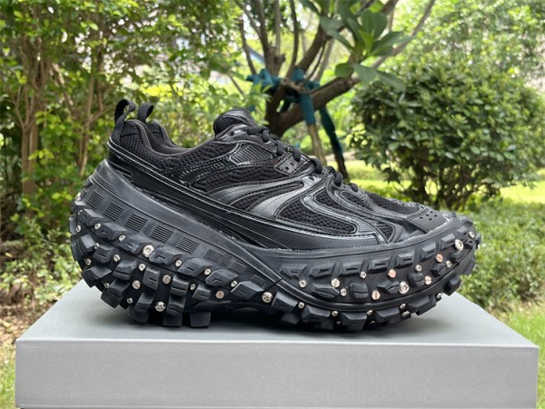 Balenciaga Defender Screw Sneaker in black mesh and nylon 