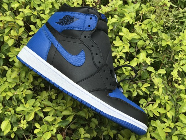 Air Jordan 1 Retro Black Royal Blue (2013)