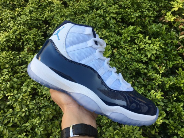 Air Jordan 11 Retro UNC Win Like 82 ( Midnight Navy )
