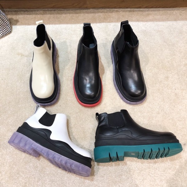 BOTTEGA VENETA Tire Chelsea Boots