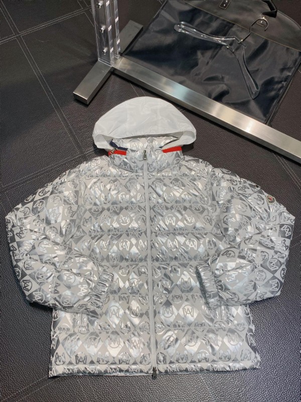 Moncler Logo Jacket - Sliver MCJ-P560