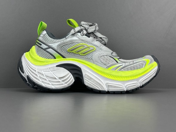 Balenciaga 6XL Sneaker in Green and white mesh, polyurethane and polyester